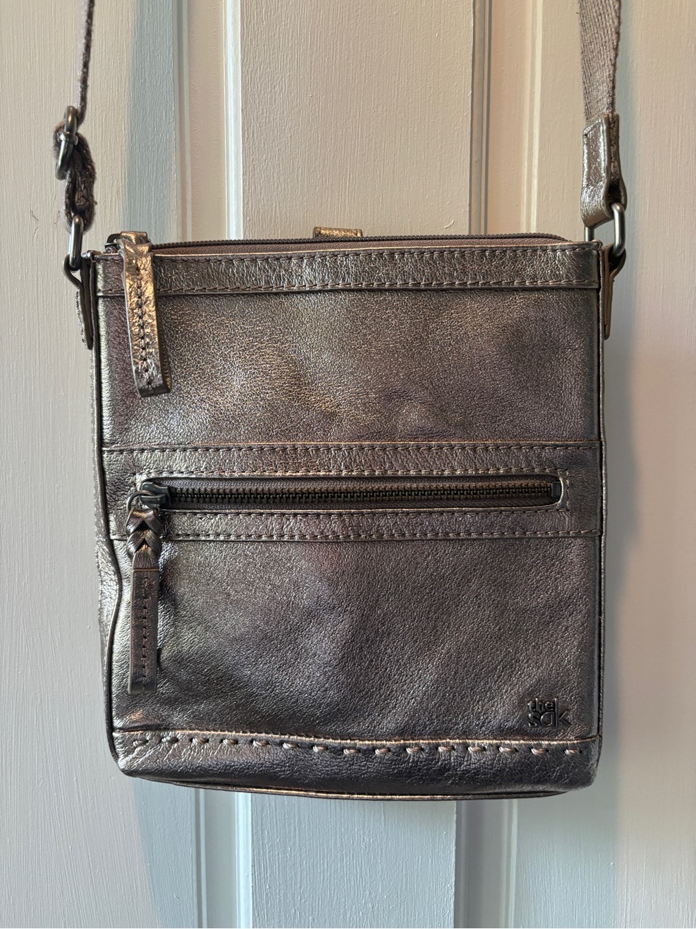 The Sak Metallic Pewter Crossbody Bag - Picture 2 of 5